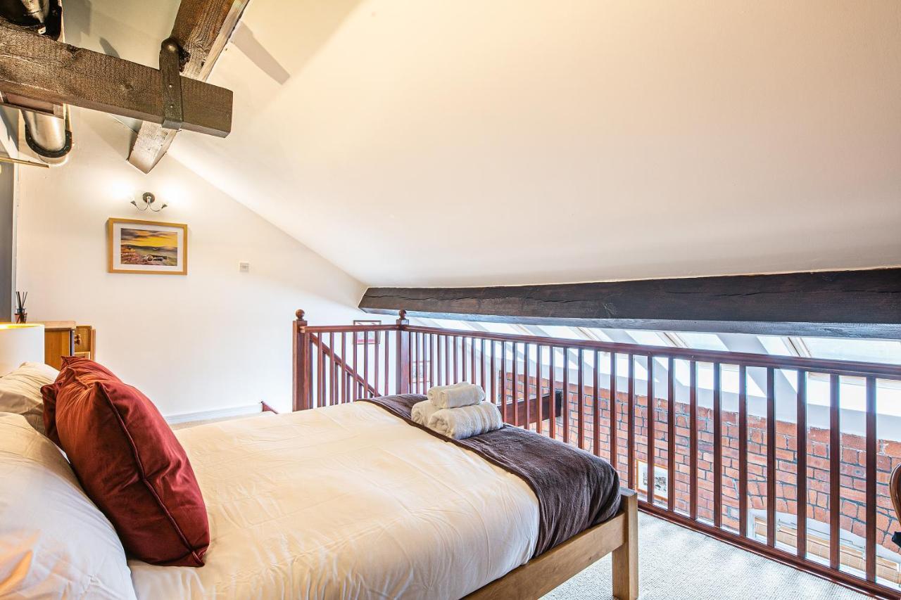 Beautiful 1-Bed Apartment In Grade Listed Warehouse - Victoria Quays, Sheffield City Centre, Free Parking, Pet Friendly, Netflix Exterior photo