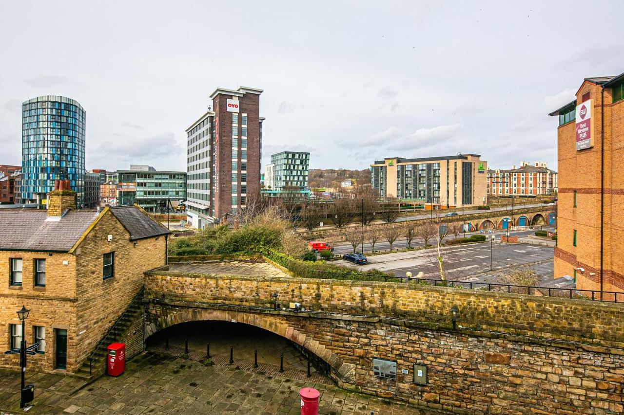 Beautiful 1-Bed Apartment In Grade Listed Warehouse - Victoria Quays, Sheffield City Centre, Free Parking, Pet Friendly, Netflix Exterior photo